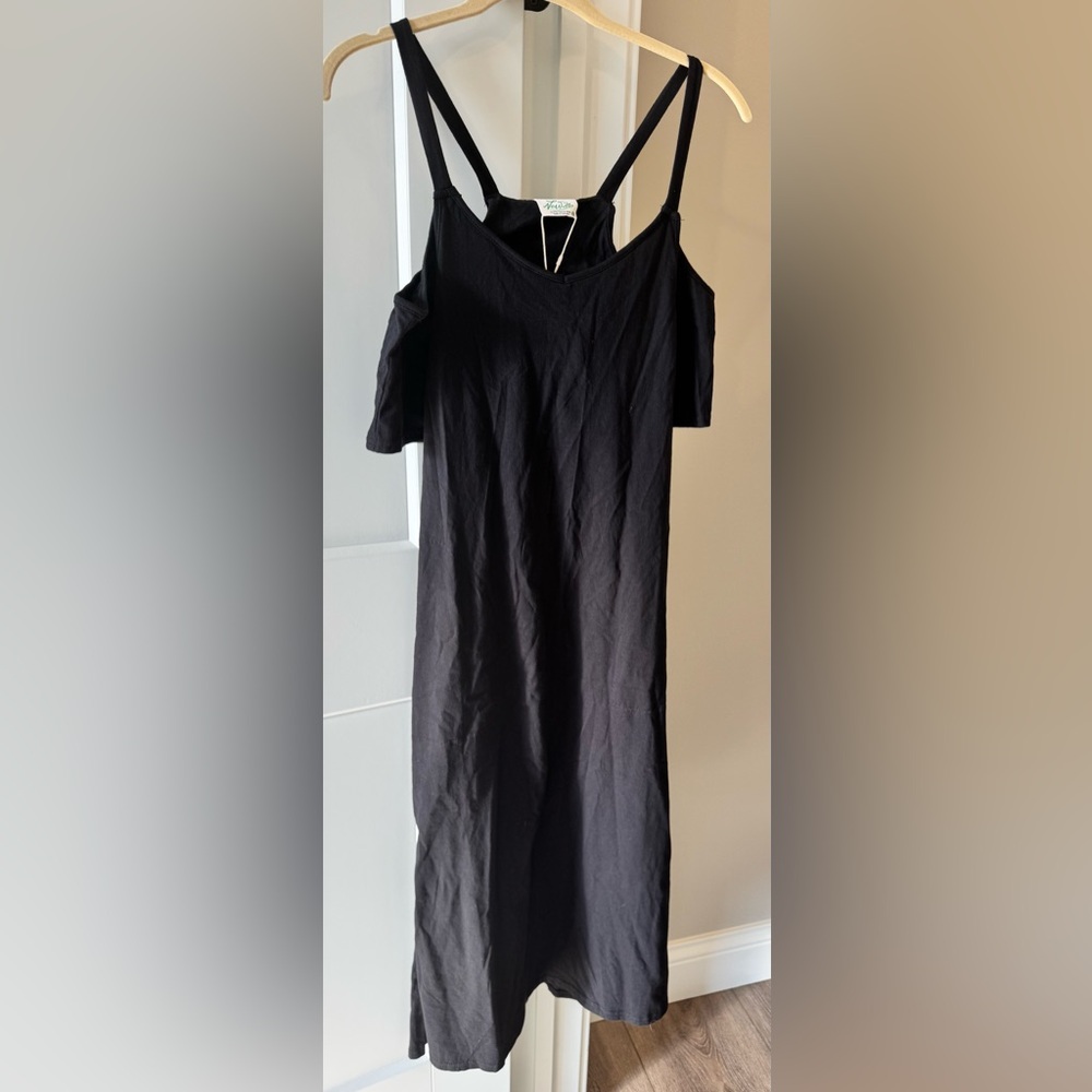 Very J• Lily Midi Athletic Dress•Black